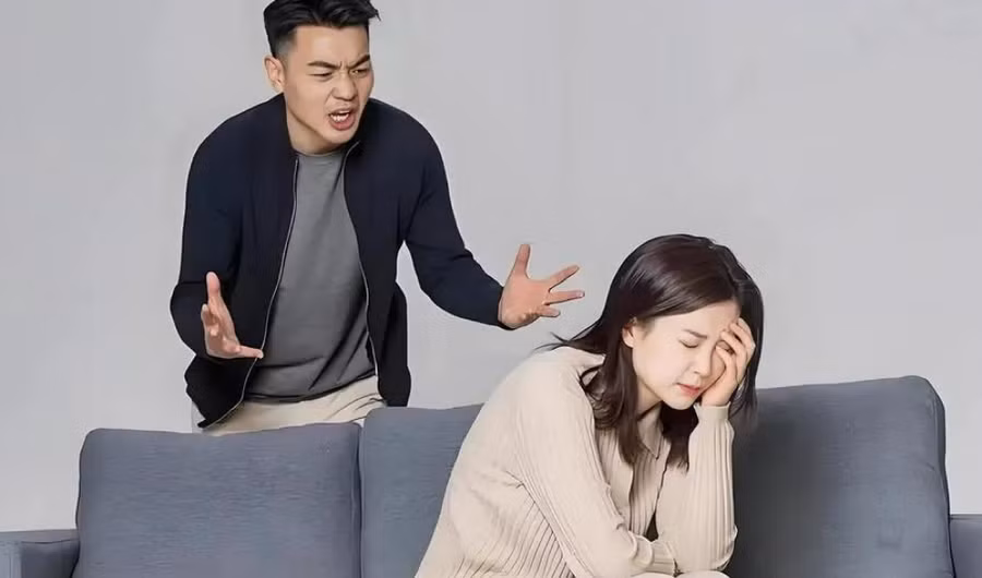 Ranh giới giữa người với người chưa bao giờ biến mất một cách đột ngột. (Ảnh: ITN).