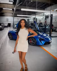 mclaren-artura-spider-mclaren-artura-mclarenarturaspider-spider-womeninmotorsp.jpg