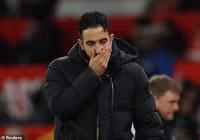 manu-04.jpg