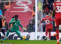 liverpool-12.jpg