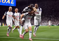 tottenham-1.jpg