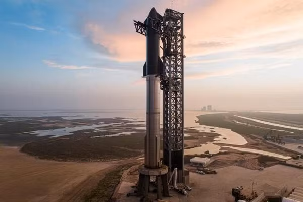Chuyên gia: Kế hoạch khám phá vũ trụ của Musk là 'ảo tưởng'