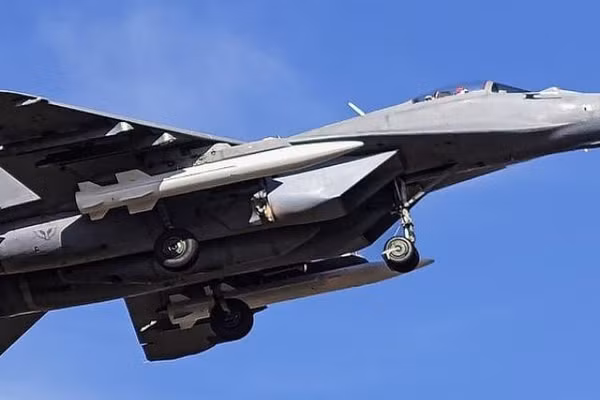 MiG-29SM tấn công cực mạnh nhờ tên lửa 'tương tự Kinzhal' của Trung Quốc