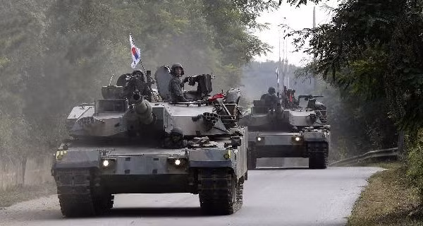 Bước ngoặt chiến trường khi hai siêu cường châu Á đứng về phía Ukraine