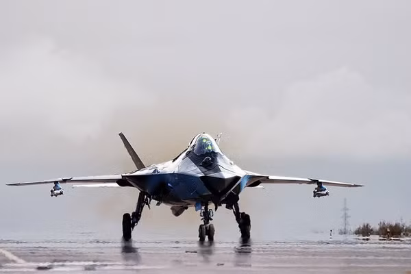 Mỹ hết kiên nhẫn chờ đợi tiêm kích MiG-41 của Nga