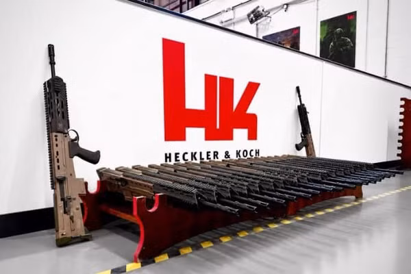 Kết thúc một kỷ nguyên - Heckler & Koch nâng cấp lô súng trường L85 cuối cùng
