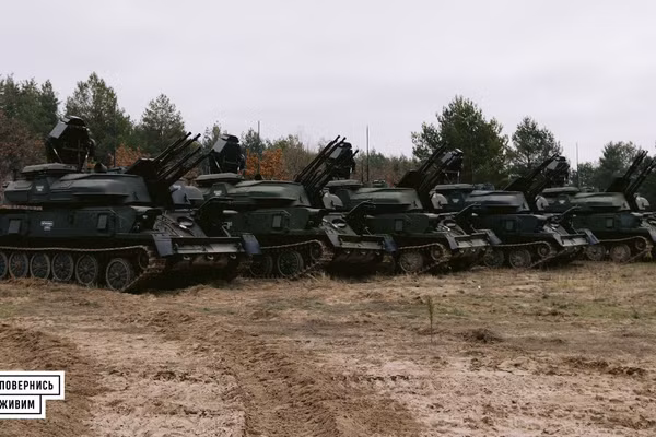 Hàng loạt pháo phòng không Shilka hiện đại hóa được bàn giao