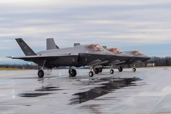 Mỹ đã tiết lộ khả năng 'cho nằm đất' các máy bay F-35 của Đan Mạch