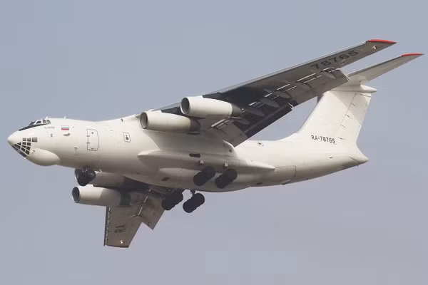 Bí ẩn quanh chiếc Il-76 từng phục vụ Wagner hạ cánh tại Venezuela