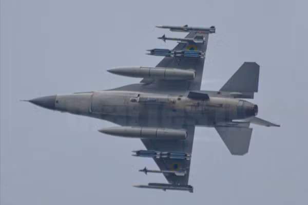 F-16 Ukraine đã thực hiện hơn 300 cuộc tấn công mục tiêu mặt đất 