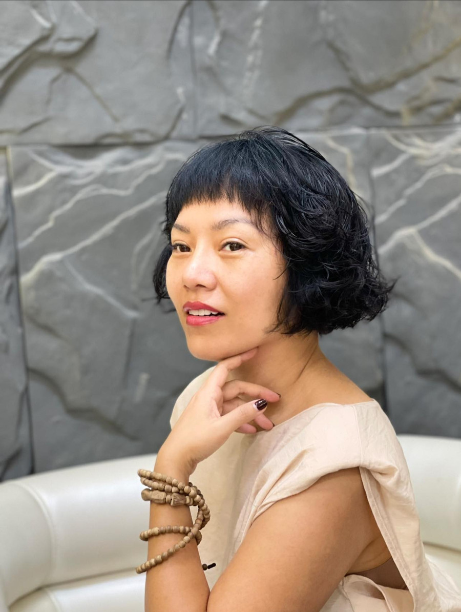 Nữ ca sĩ Thái Thùy Linh. thai-thuy-linh.jpg