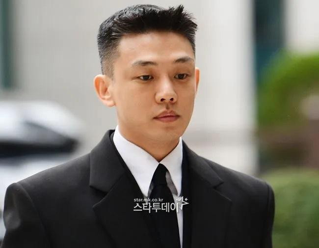 Yoo Ah In 02.jpg