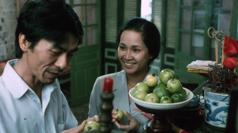NSND Bùi Bài Bình và NSND Lan Hương trong phim “Mùa ổi”. lan-huong-2.jpg