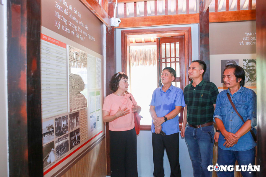 Huỳnh Thúc Kháng 12.jpg