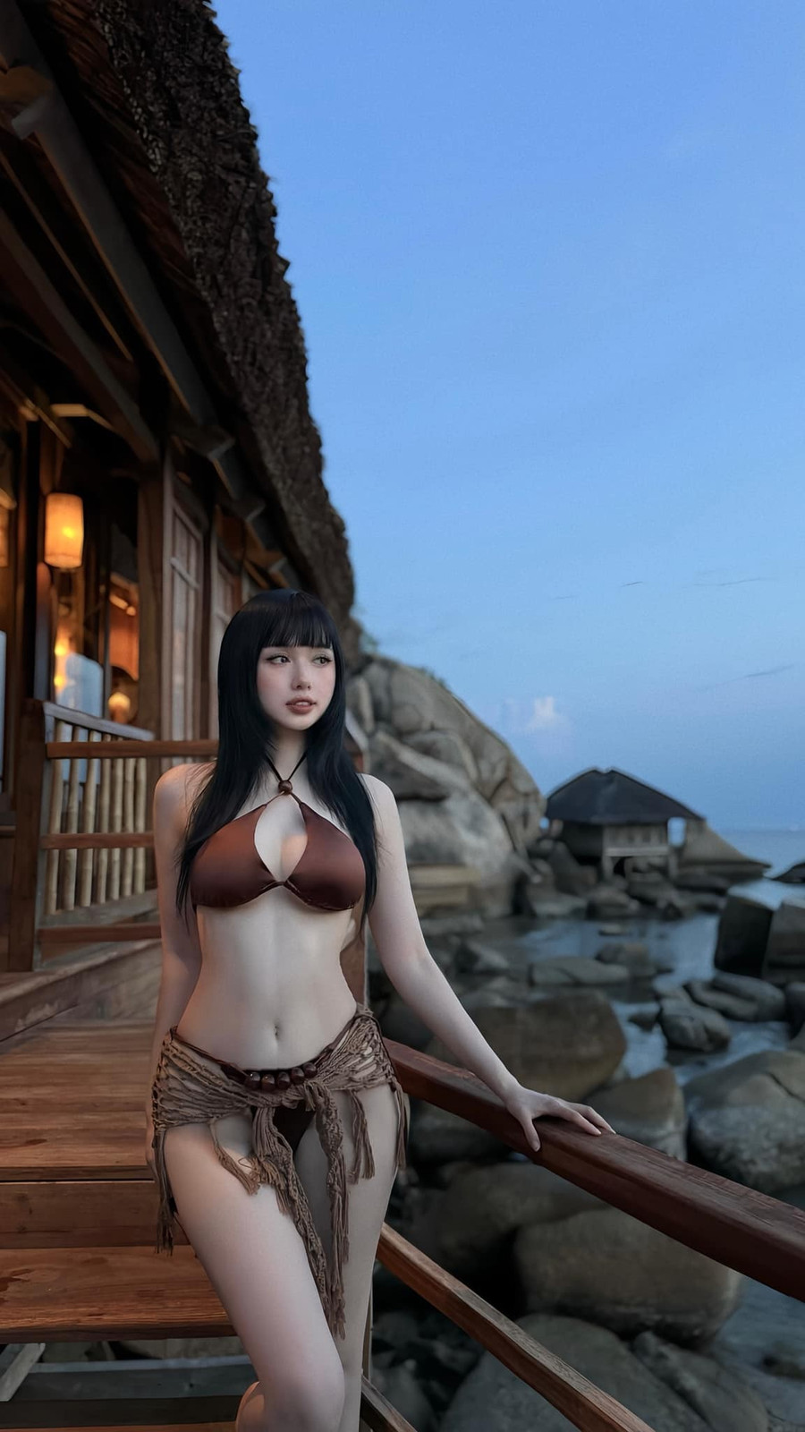 Cô ưa chuộng các mẫu bikini dây mảnh, giúp khoe trọn đường cong cơ thể. tam-tit-8.jpg