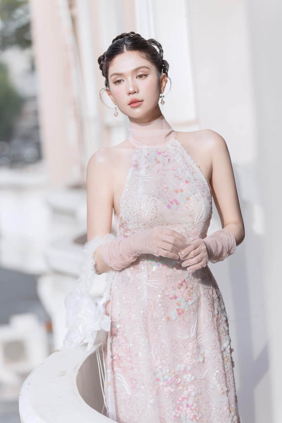 ngoc-trinh-1.jpg