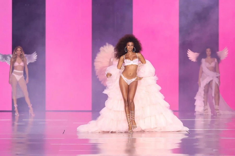 Victoria's Secret Fashion 2025 chuẩn bị trở lại. victoria-s-secret-01.jpg
