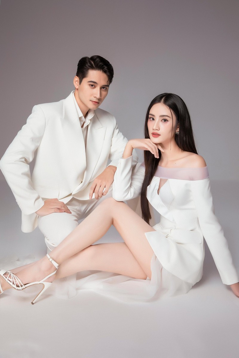 Hoa hậu Ý Nhi bị đồn đoán đang hẹn hò cùng Nam vương Tuấn Ngọc. y-nhi-2.jpg