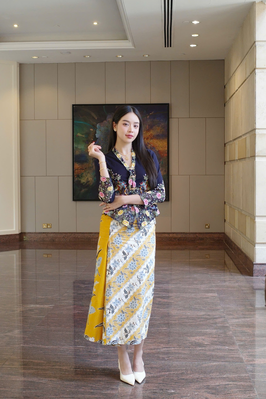 thanh-thuy-trong-kebaya.jpg