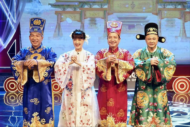 Dàn nghệ sĩ quen thuộc của chương trình Táo Quân. tao-quan-2.png