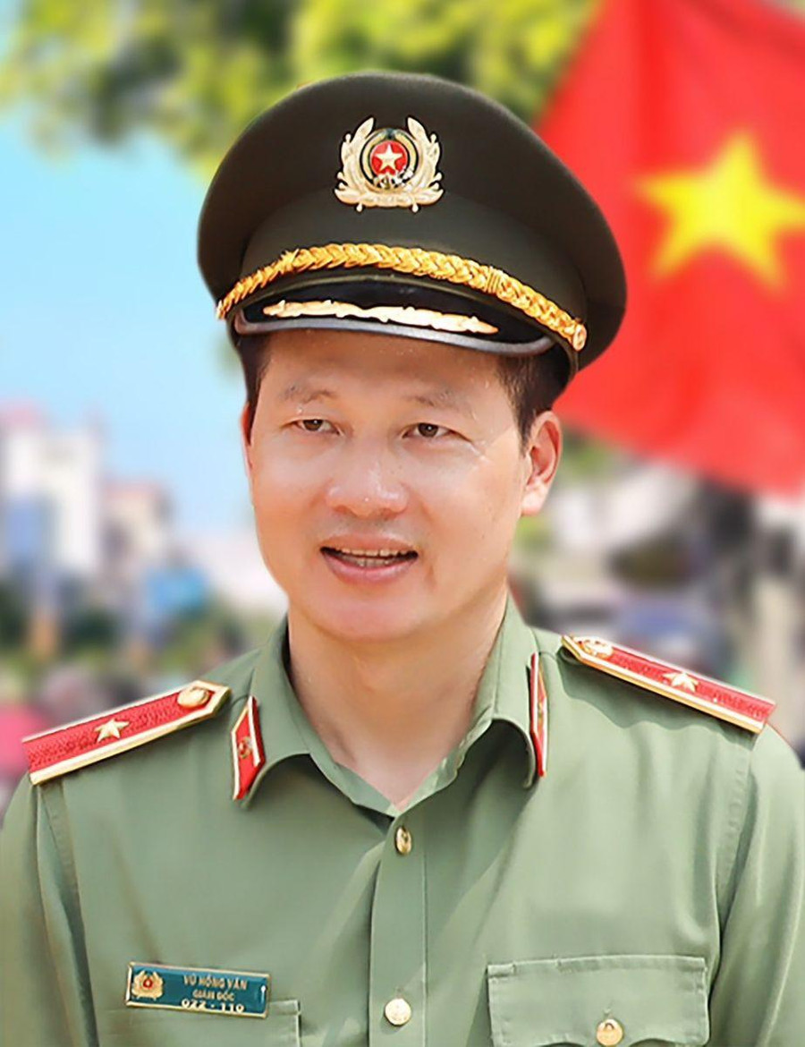 vũ hồng văn.jpg