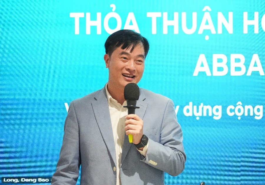 Ông Phạm Duy Hiếu – Tổng Giám đốc ABBANK. abbank-3.jpg