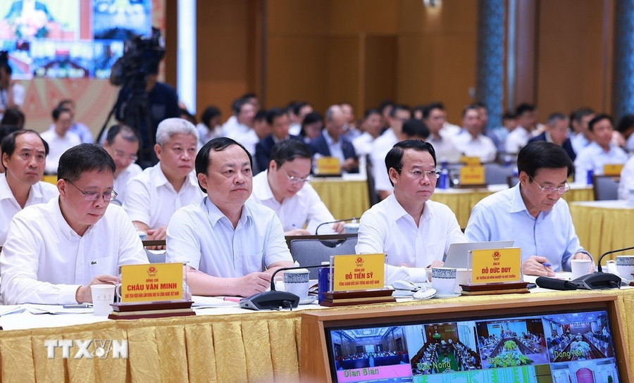 Các đại biểu tham dự Phiên họp thứ hai của Ban Chỉ đạo về phát triển khoa học, công nghệ, đổi mới sáng tạo, chuyển đổi số và Đề án 06. (Ảnh: Dương Giang/TTXVN). 1bdcb255-4aaa-4e5d-a076-1e77ca1364a0.jpg