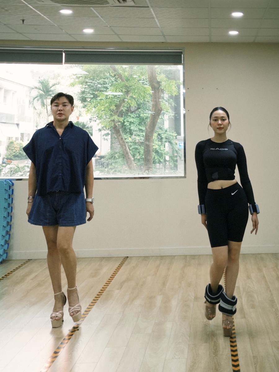 Hoa hậu Kiều Duy tích cực chuẩn bị hành trang trước khi lên đường tham gia Miss International. kieu-duy-hlv-catwalk-4.jpg