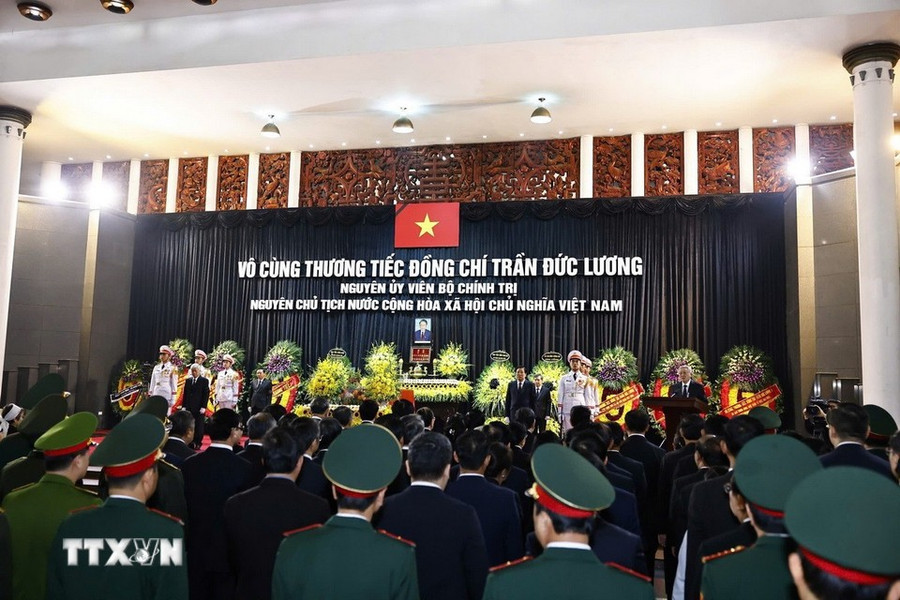 Lễ truy điệu nguyên Chủ tịch nước Trần Đức Lương. Ảnh: TTXVN le-truy-dieu-9.jpg