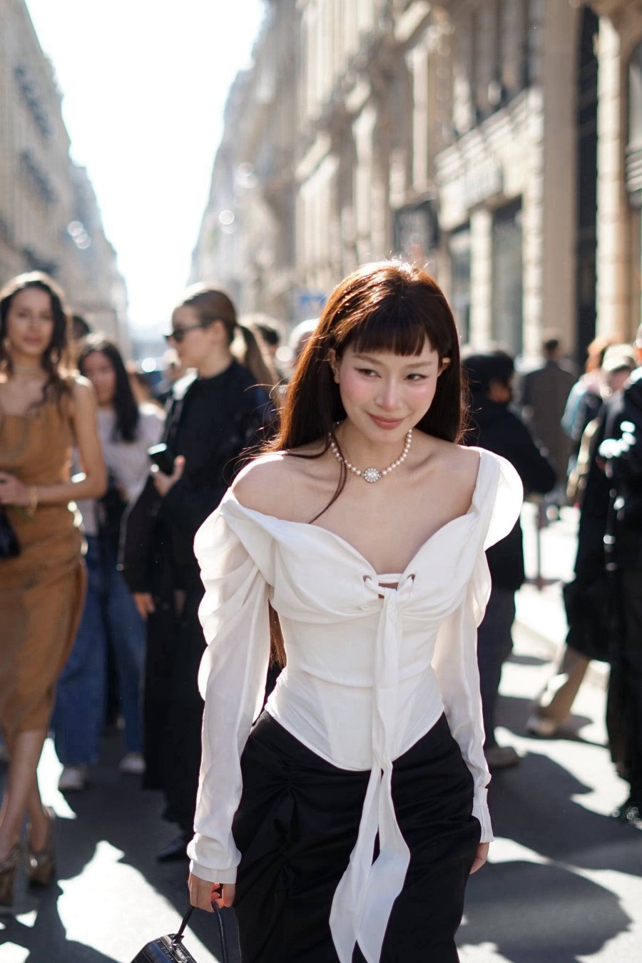Thạch Trang một mình tham dự Paris Fashion Week. thach-trang-3.jpg