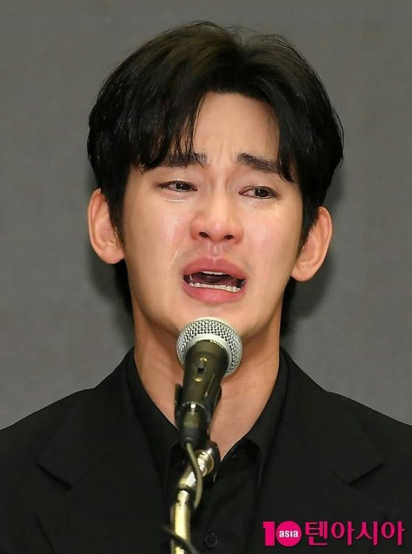 kim-soo-hyun-2.jpg