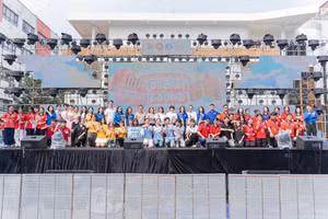 Sôi động Ngày hội chào tân sinh viên của Trường Đại học Ngoại thương