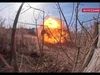 Video lính công binh phá mìn, dọn đường cho đồng đội gần Chasov Yar