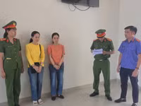Cơ quan Công an thi hành lệnh bắt bị can để tạm giam đối với Phùng Thị Minh Sen và Ngô Thùy Linh.