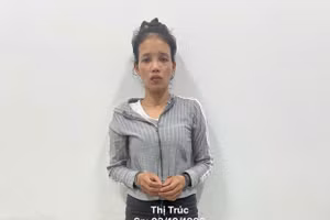 Thị Trúc tại Cơ quan điều tra. (Ảnh: Công an Tây Ninh).