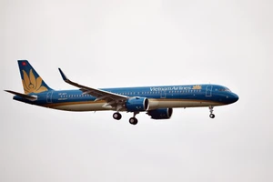 Nhiều chuyến bay của Vietnam Airlines bị hủy do bão Kajiki. (Ảnh: VNA)
