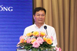 Thiếu tướng Lê Minh Mạnh phát biểu tại hội thảo. Ảnh: Phúc Uyên.