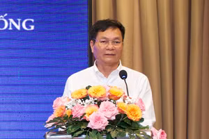 Thiếu tướng Lê Minh Mạnh phát biểu tại hội thảo. Ảnh: Phúc Uyên.