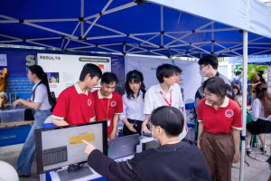 Các bạn trẻ tham gia Ngày hội việc làm - SIU Career Fair 2025. Ảnh: BTC.
