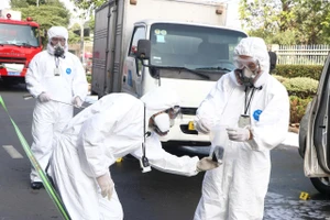 Sáng 27/12, Sở Khoa học và Công nghệ TPHCM tổ chức diễn tập ứng phó sự cố bức xạ và hạt nhân tại Bệnh viện Ung bướu (phường Tăng Nhơn Phú), cách trung tâm TPHCM hơn 15 km.