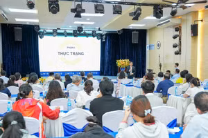 Các học viên tham gia khóa đào tạo HLV khởi nghiệp tại Trường Đại học Nguyễn Tất Thành. Ảnh: NTTU.