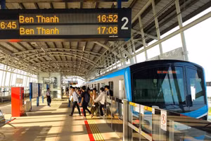 Metro số 1 - tuyến đường sắt đô thị đầu tiên của TPHCM. Ảnh: HURC.