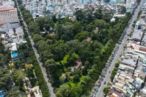 Khu đất số 1 Lý Thái Tổ nhiều cây xanh dự kiến được cải tạo làm công trình biểu tượng về Covid-19. Ảnh: Baochinhphu.vn