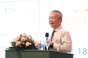 TS Nguyễn Quốc Chính chia sẻ về kỳ thi đánh giá năng lực do ĐHQG TPHCM tổ chức. Ảnh: BTC.