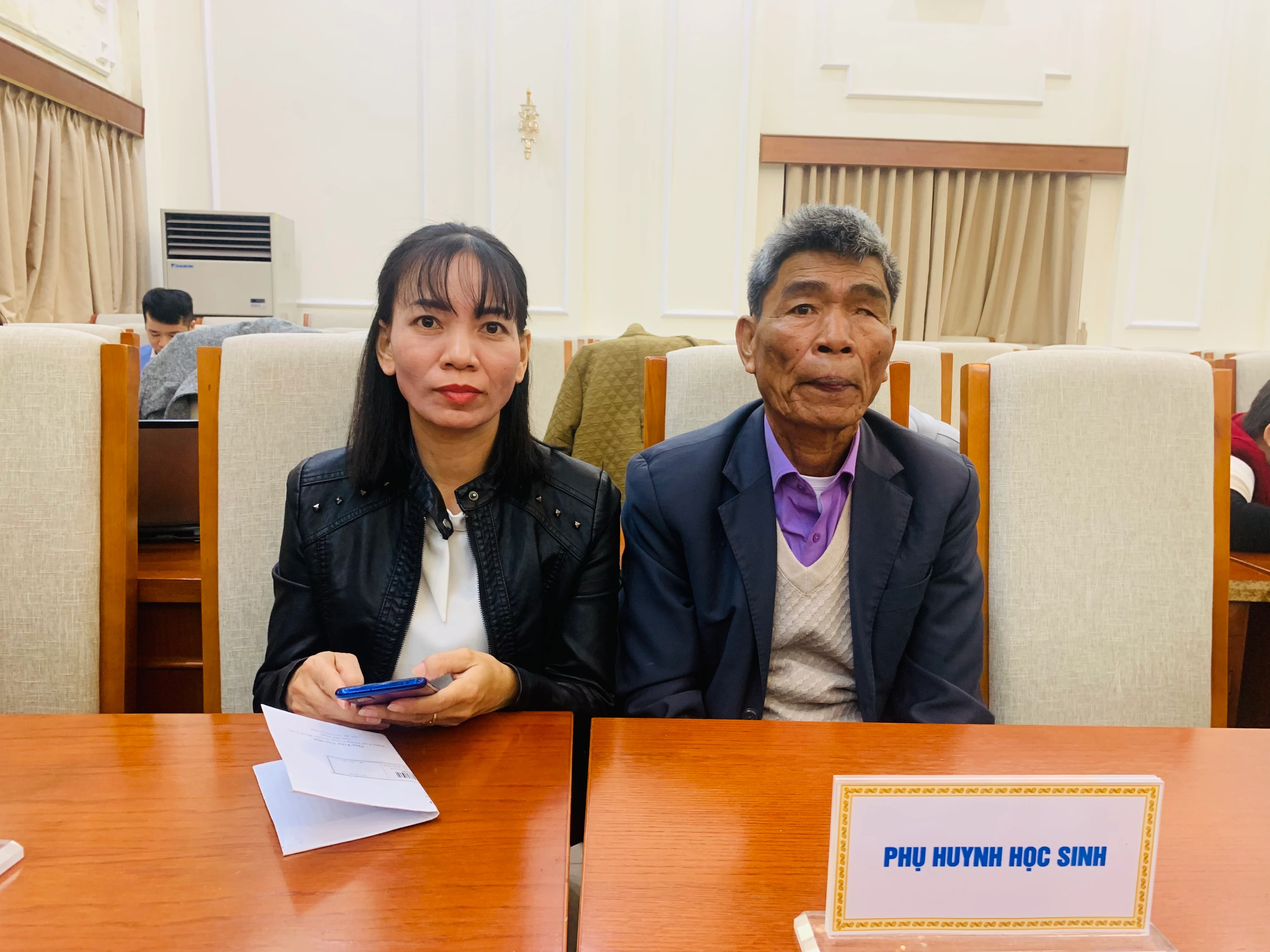 Mẹ và ông ngoại của Trần Đức Minh