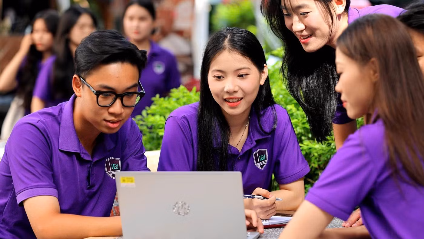 Sinh viên Trường Đại học Giáo dục (Đại học Quốc gia Hà Nội). Ảnh: NTCC