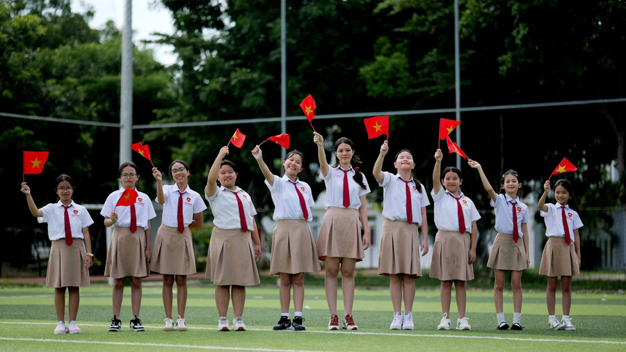 iSchool Ninh Thuận giành giải Nhì tại Amazing Performance 2025.