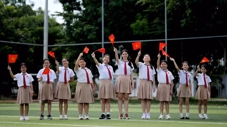 iSchool Ninh Thuận giành giải Nhì tại Amazing Performance 2025.
