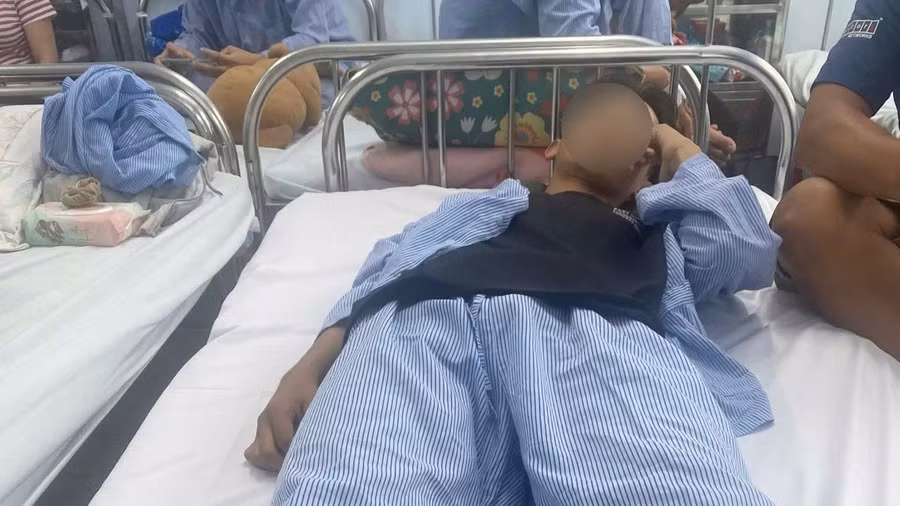 N.H.P được theo dõi sức khỏe tại Bệnh viện đa khoa Bình Thuận.