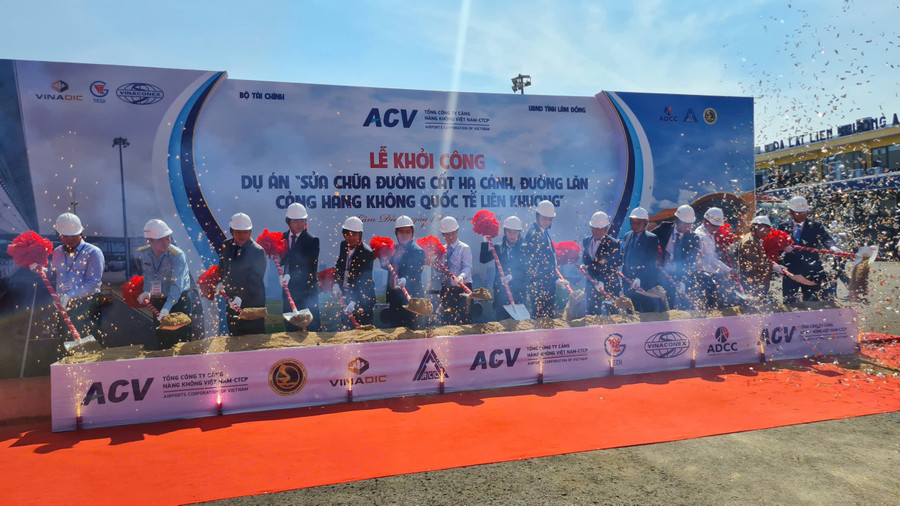 Nghi lễ khởi công dự án sửa chữa đường cất hạ cánh, đường lăn tại Cảng hàng không quốc tế Liên Khương.